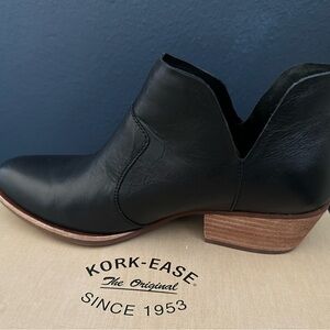 Kork-Ease Women's Black Ankle Boots